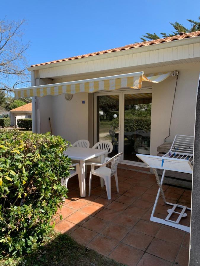 Maisonnette La Coti H5 Avec Piscine Interieure Chauffee, A 400 M De La Plage Et Menage De Fin Sejour Compris Saint-Georges-d'Oleron Εξωτερικό φωτογραφία