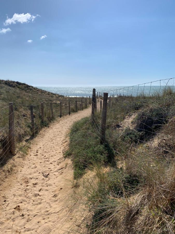 Maisonnette La Coti H5 Avec Piscine Interieure Chauffee, A 400 M De La Plage Et Menage De Fin Sejour Compris Saint-Georges-d'Oleron Εξωτερικό φωτογραφία