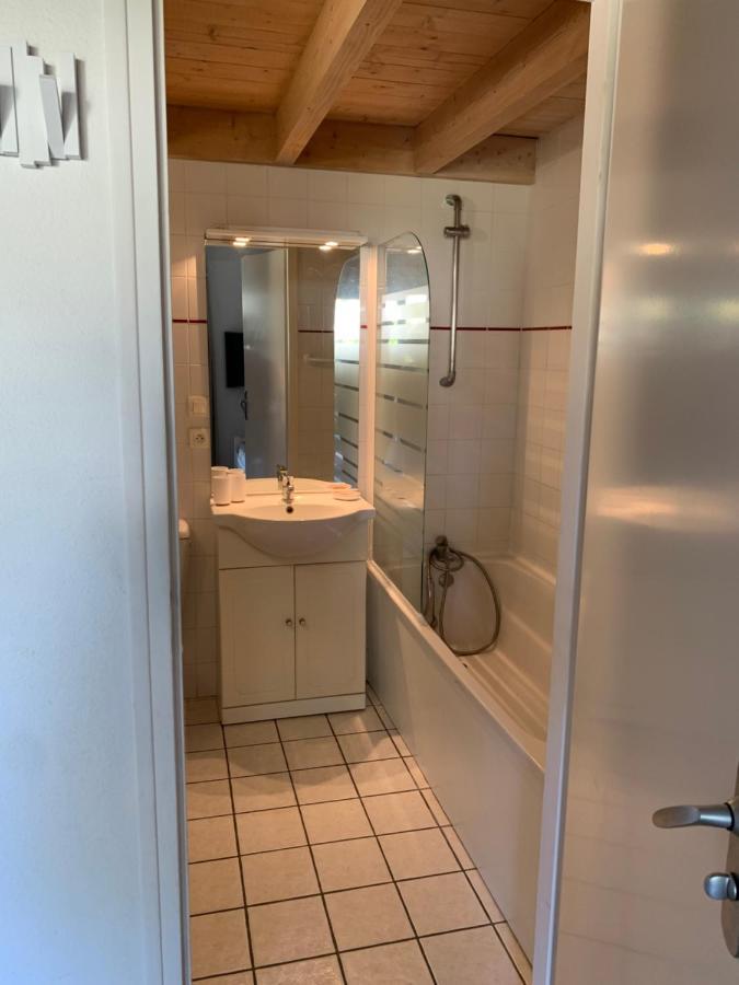 Maisonnette La Coti H5 Avec Piscine Interieure Chauffee, A 400 M De La Plage Et Menage De Fin Sejour Compris Saint-Georges-d'Oleron Εξωτερικό φωτογραφία